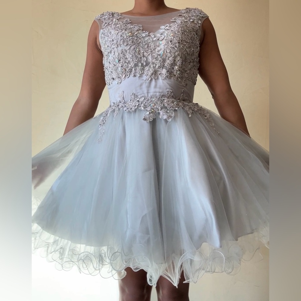 Elegant Teen Dress in Gray (Homecoming/ Prom/ Quince/ Wedding/ Pageant Dress)